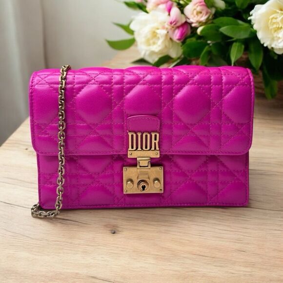 Dior Lambskin Dioraddict Wallet on Chain - Picture 1 of 12